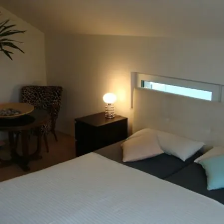 Ruhiges Zimmer, 30 Min Bis Hamburg Kwatera prywatna