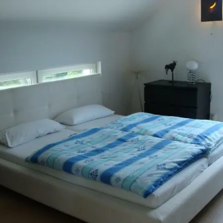 Ruhiges Zimmer, 30 Min Bis Hamburg Kwatera prywatna Hoisdorf